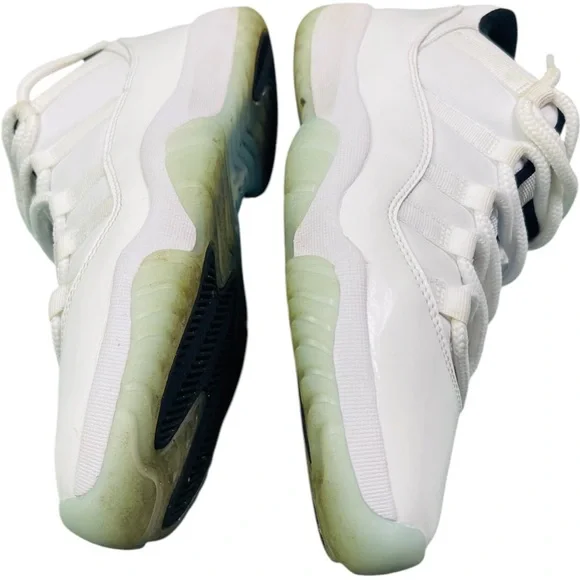 Nike Air Jordan 11 Retro White Blue Legends Sneakers - Picture 8 of 13